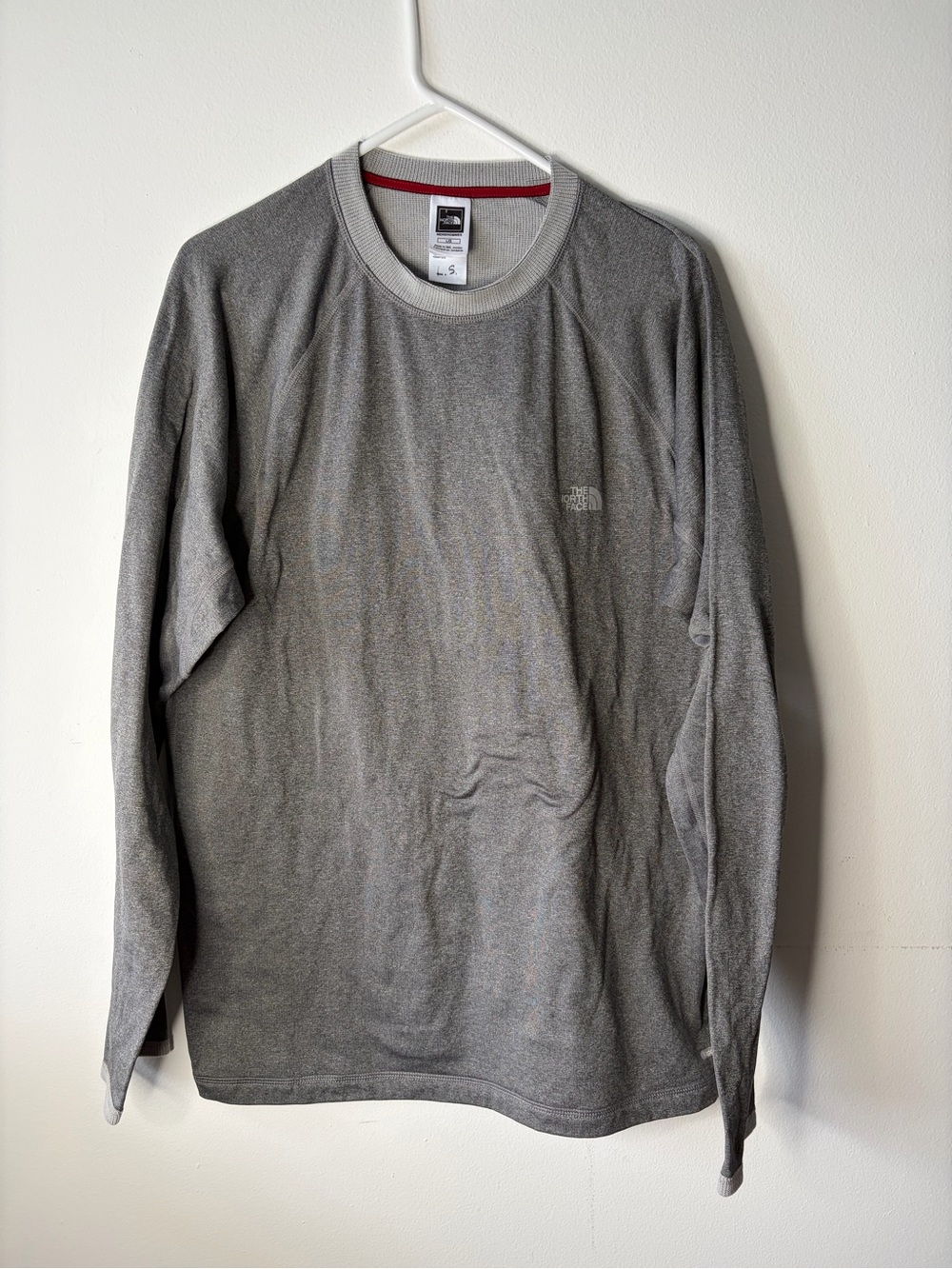 The North Face VaporWick Mens Large Gray Long Sleeve Baselayer Shirt
